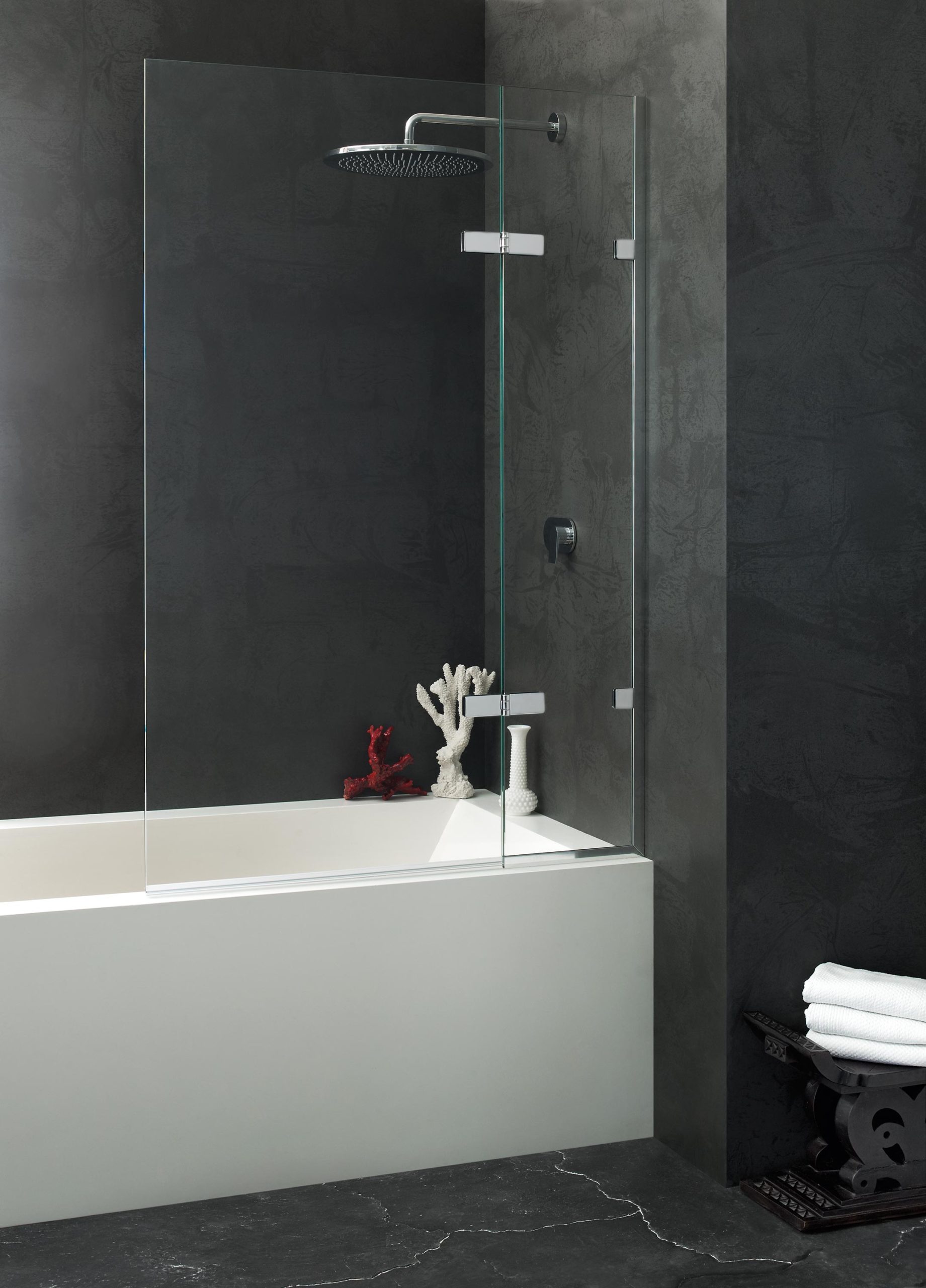 Essential Valletta bath screen