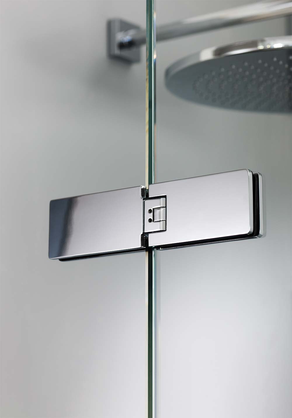 Glass to glass shower door hinge
